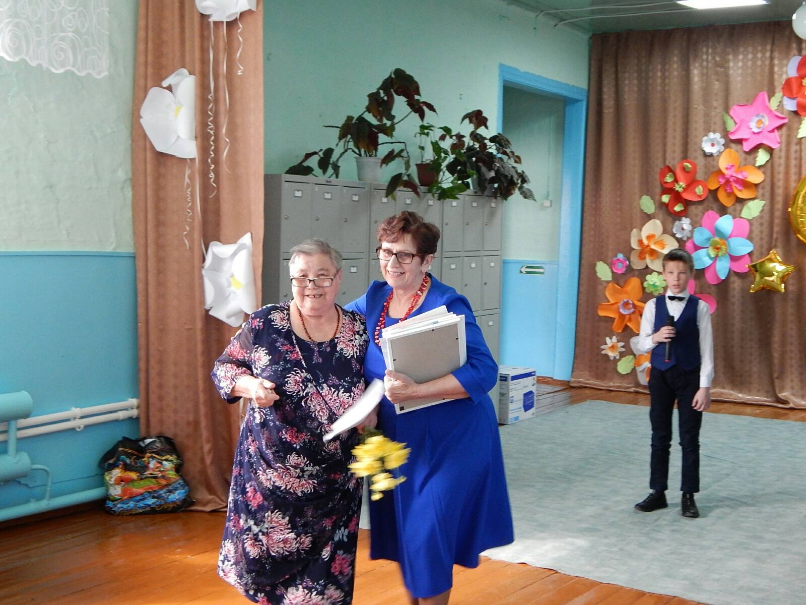 Беленок Любовь Дмитриевна, ветеран педагогического труда Беленок Любовь Дмитриевна, ветеран педагогического труда.